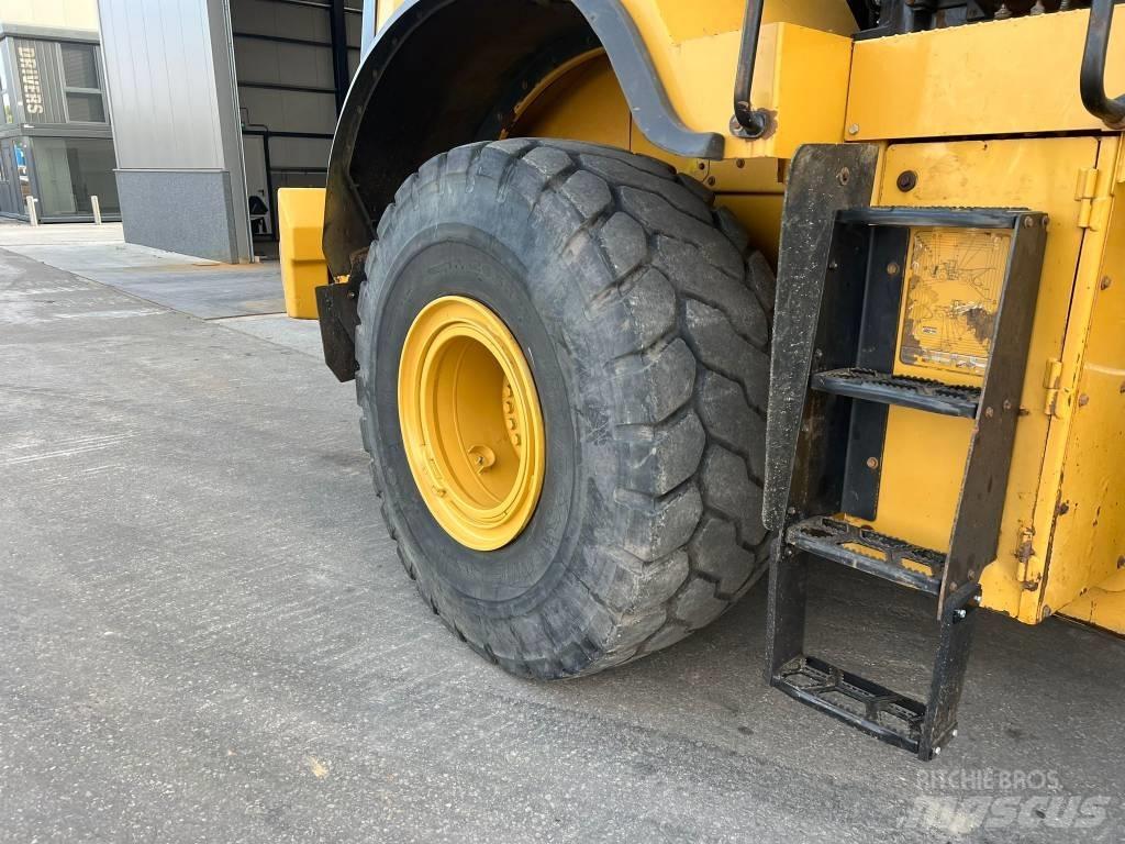 CAT 966 M XE 輪胎式裝載機