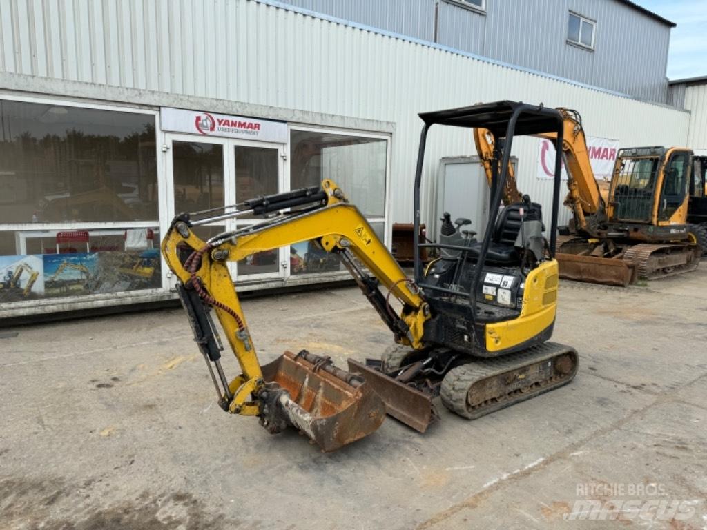 Yanmar VIO17 (00700) 小型挖土機/掘鑿機<7t(小型挖掘機)