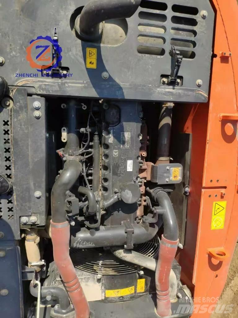Doosan DX 150LC 中型挖土機/掘鑿機/挖掘機 7t-12t