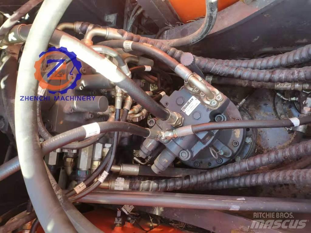 Doosan DX 150LC 中型挖土機/掘鑿機/挖掘機 7t-12t