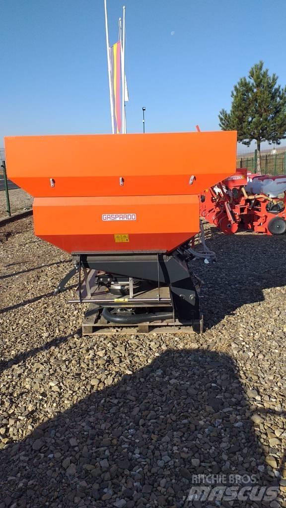 Maschio Zeno 24 礦物撒布機