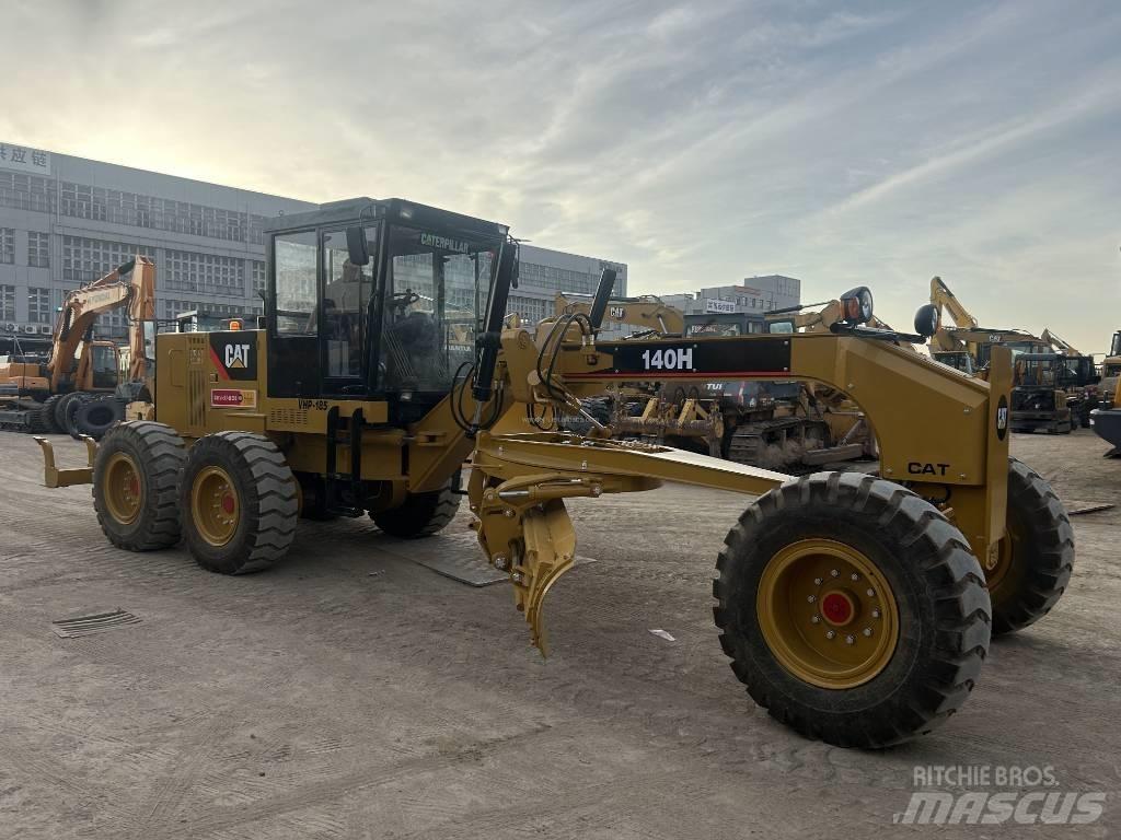 CAT 140H 平土機