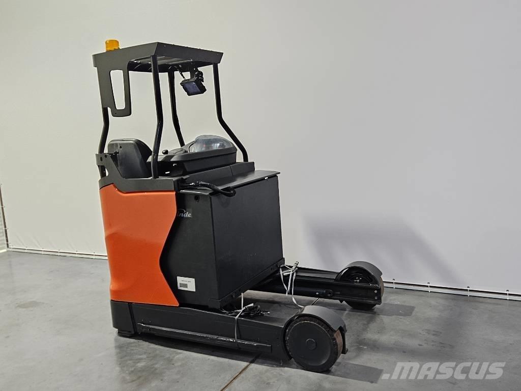 Linde R20N 自走式堆積機