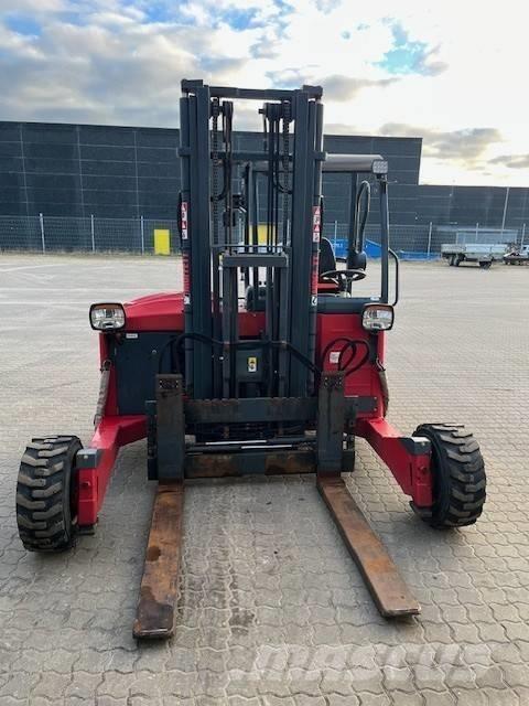 Moffett M4 25.3 柴油卡車