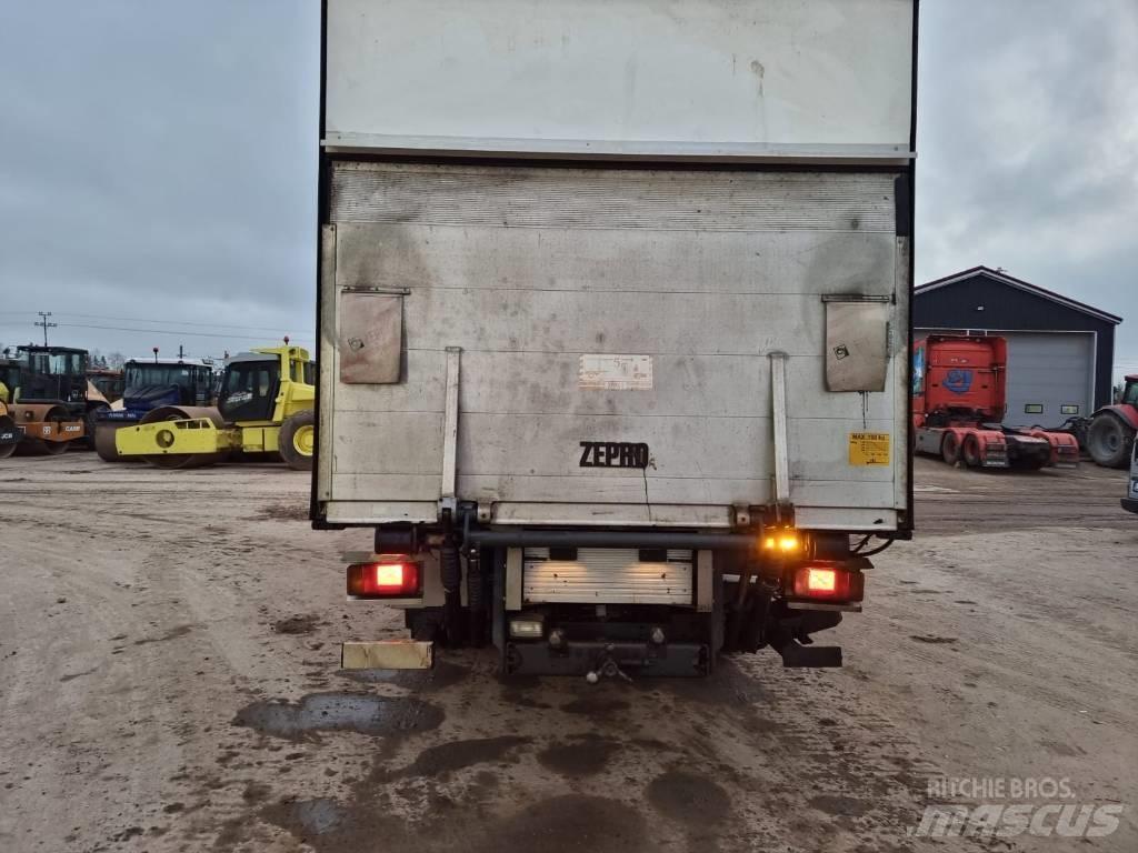 Iveco Eurocargo 貨箱式卡車