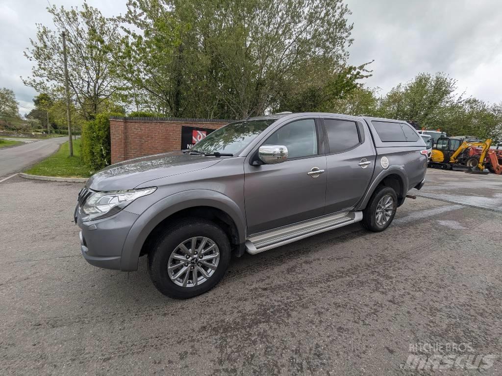 Mitsubishi L 200 汽車