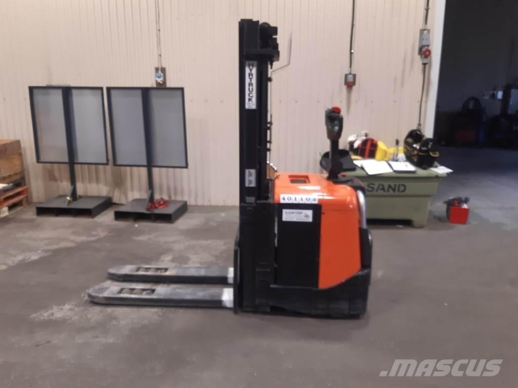 BT SPE125L 行走控制式堆積機