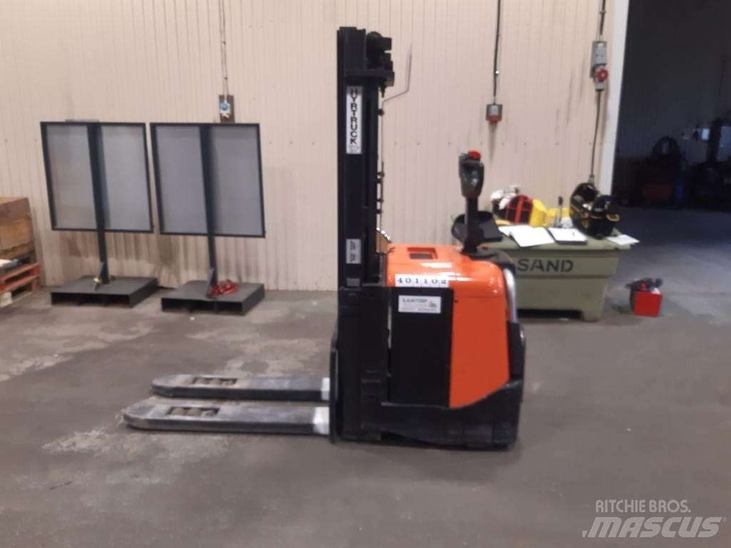 BT SPE125L 行走控制式堆積機