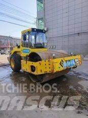  BW 220D-40 單輪滾壓機