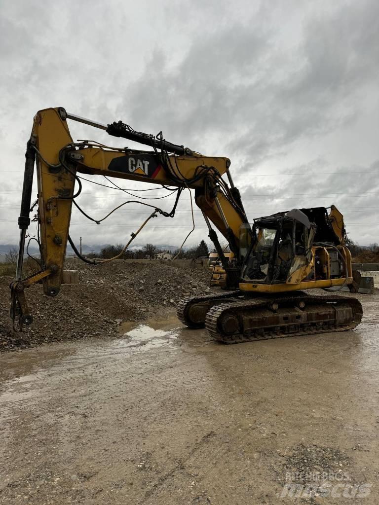 CAT 323 D 履帶式 挖土機/掘鑿機/挖掘機