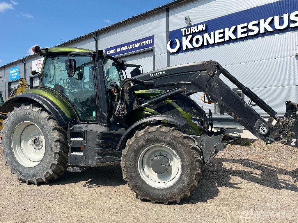 Valtra T 145 曳引機