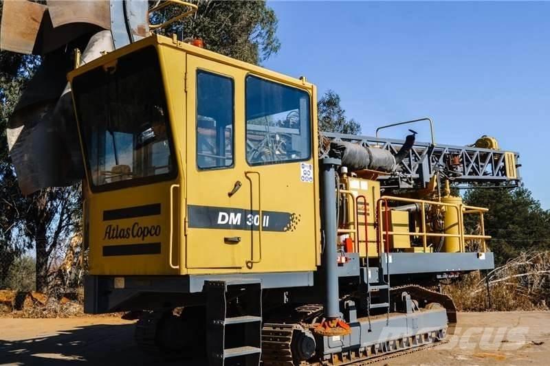 Atlas Copco DM30 鑽孔機