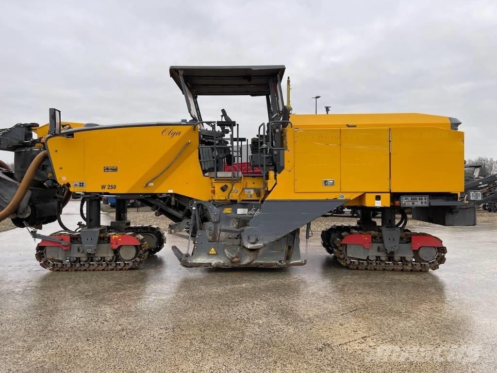 Wirtgen W250 瀝青冷銑刨機/銑床