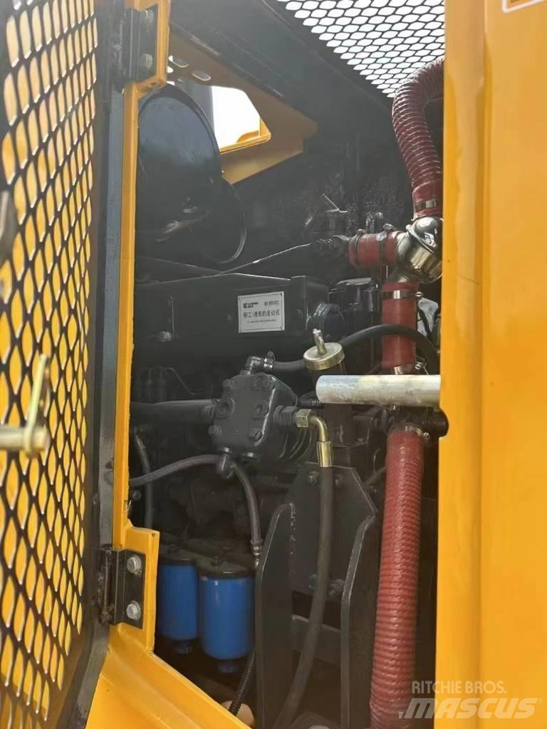 LiuGong 856 輪胎式裝載機