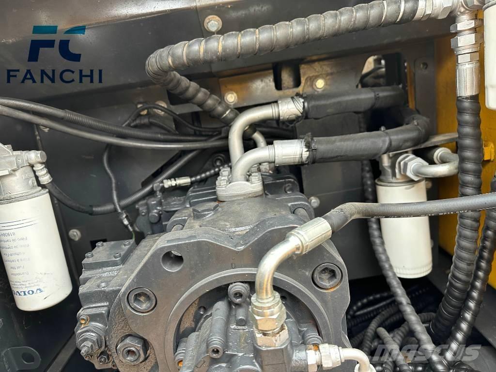 Volvo EC 290 履帶式 挖土機/掘鑿機/挖掘機