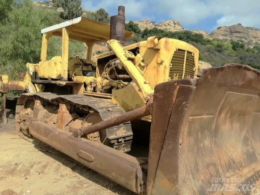 CAT D 9 G 履帶推土機