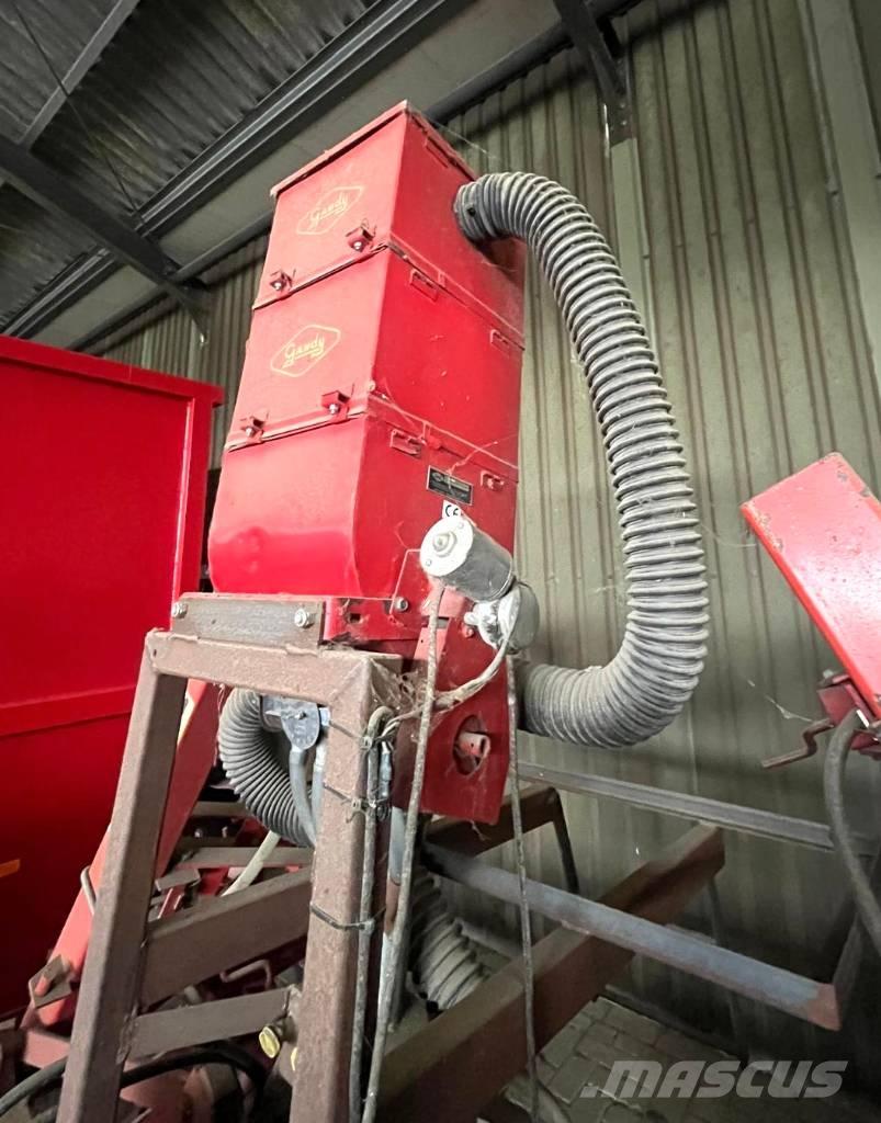 Becker schoffel 其他耕耘機和配件