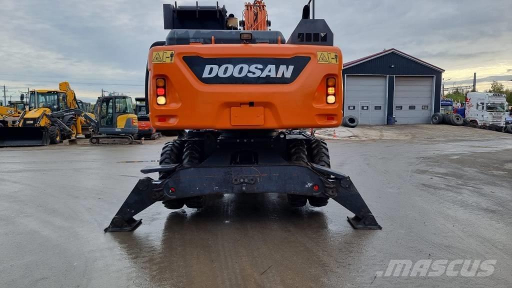 Doosan DX 210 W - 5 旋轉式挖土機/掘鑿機/挖掘機