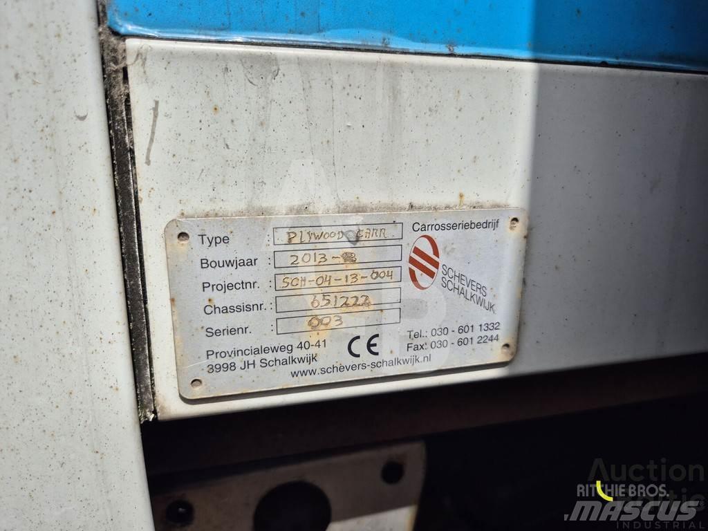 Volvo FL240 貨箱式卡車