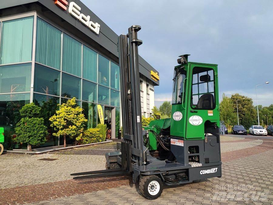 Combilift C4000 四向前伸式堆高機(叉車)