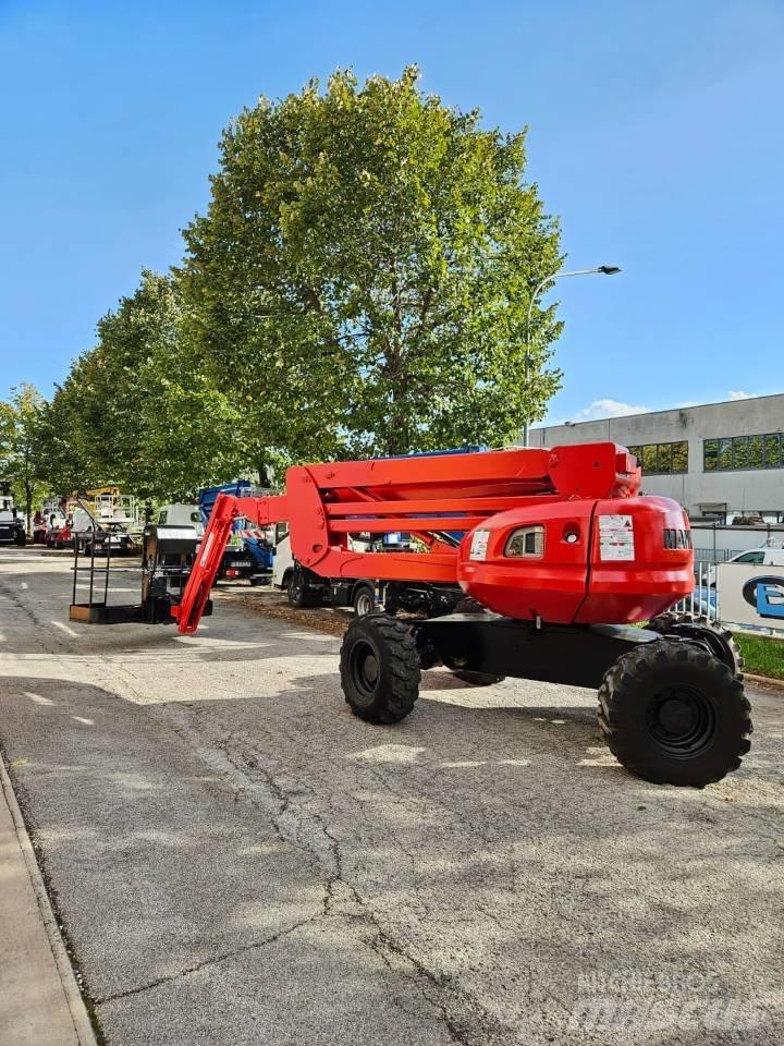 Manitou 160 ATJ 曲臂高空作業車