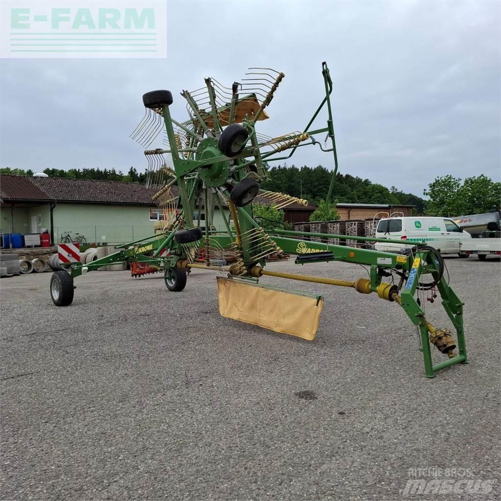 Krone Schwader 堆草機