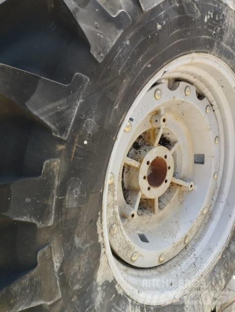 Michelin 20.8R38 輪胎、車輪和輪圈