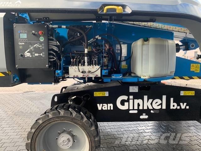 Genie S 65 XC 伸縮臂高空作業車