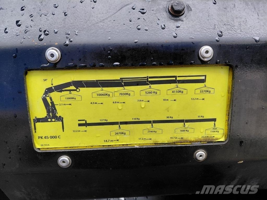 Iveco Trakker 350 起重機卡車