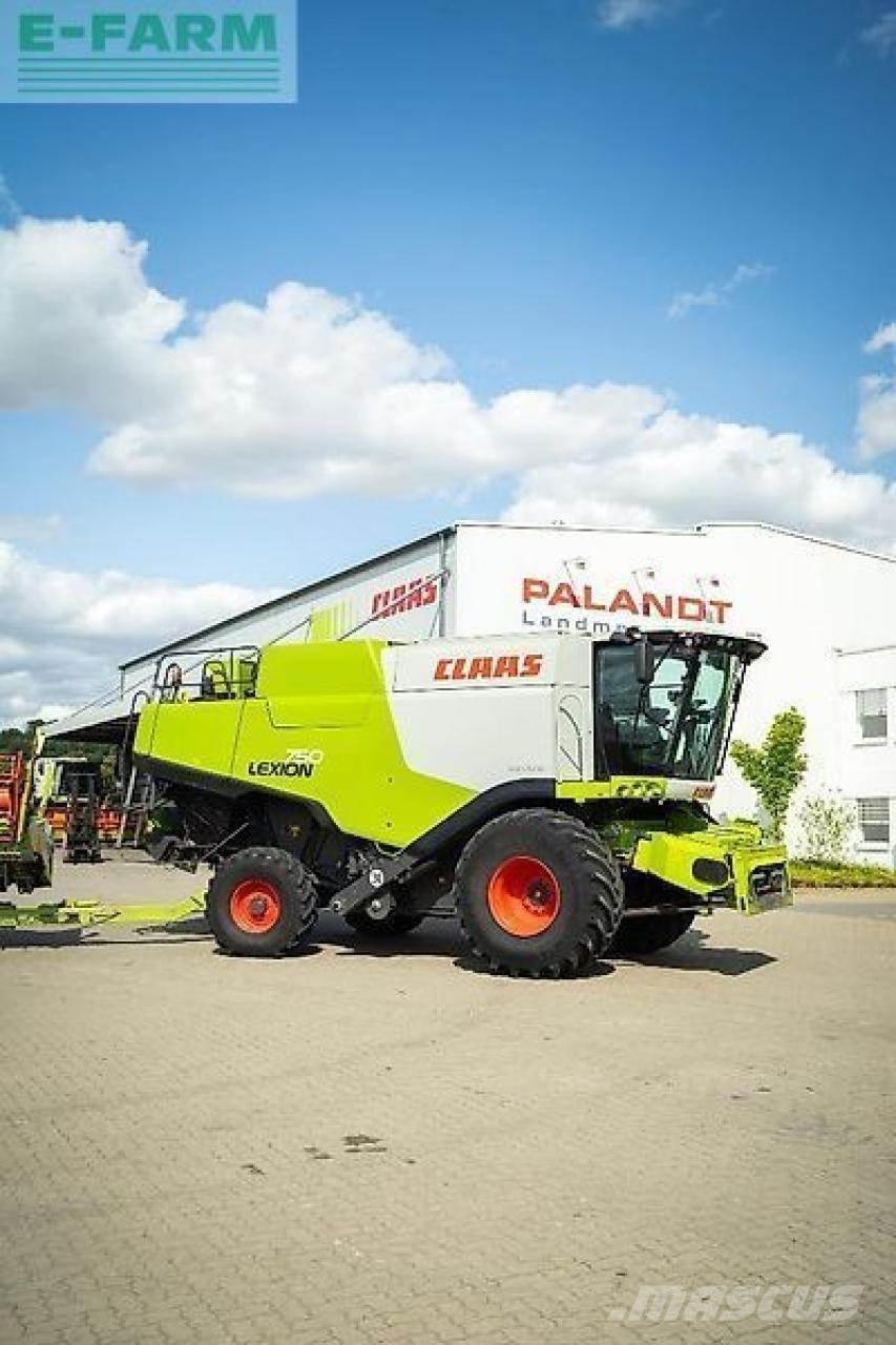 CLAAS lexion 750 聯合收穫機