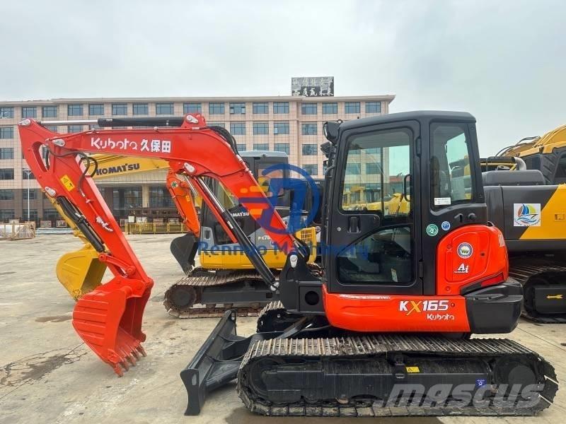 Kubota KX165 小型挖土機/掘鑿機<7t(小型挖掘機)