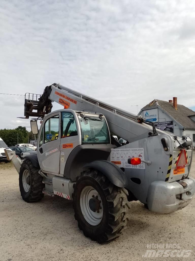 Manitou MT 1840 伸縮臂操作車