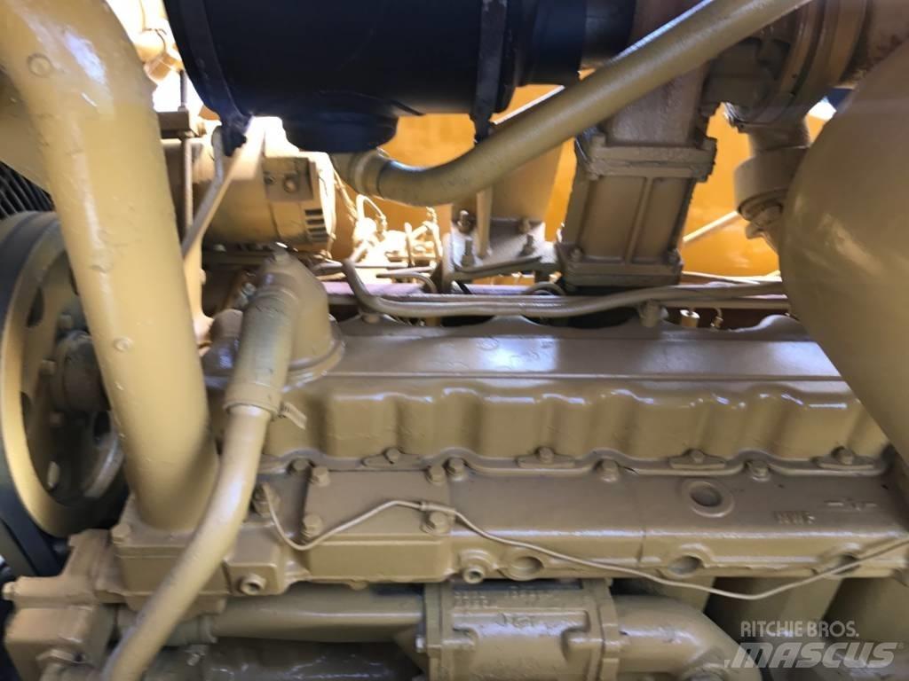CAT D7G 履帶推土機