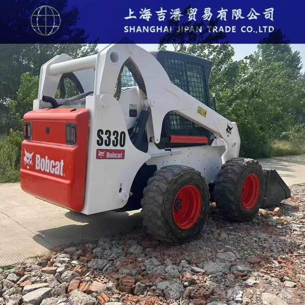 Bobcat S 330 滑移轉向裝載機