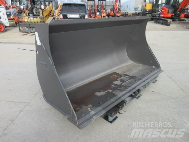 Volvo L 45 鏟斗