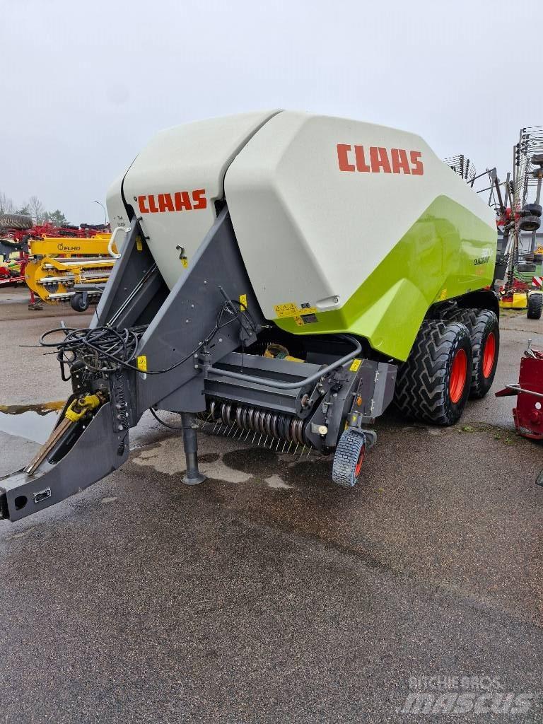 CLAAS Qvadrant 3200 方形打捆機