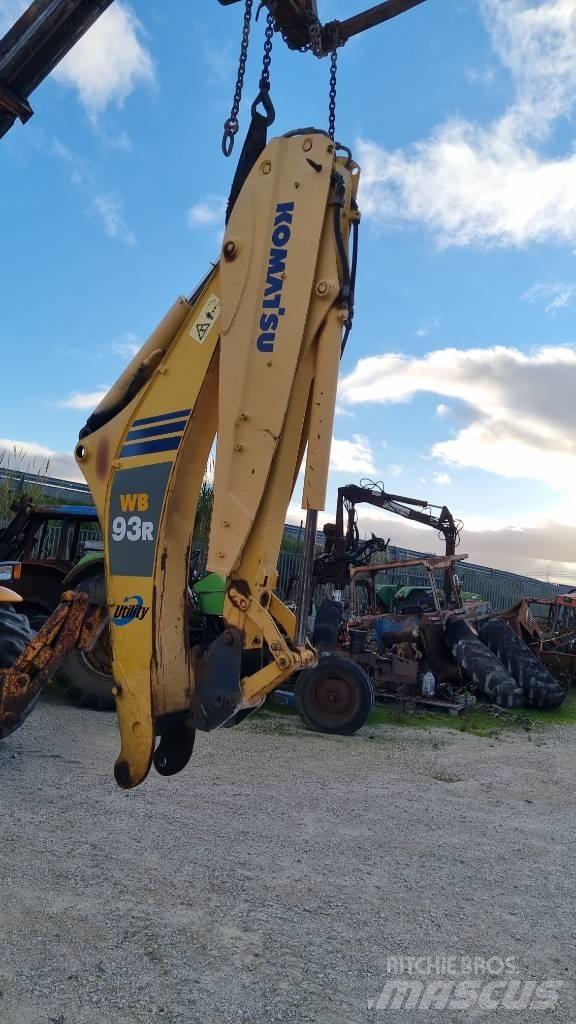 Komatsu WB93 R5 反鏟裝載機