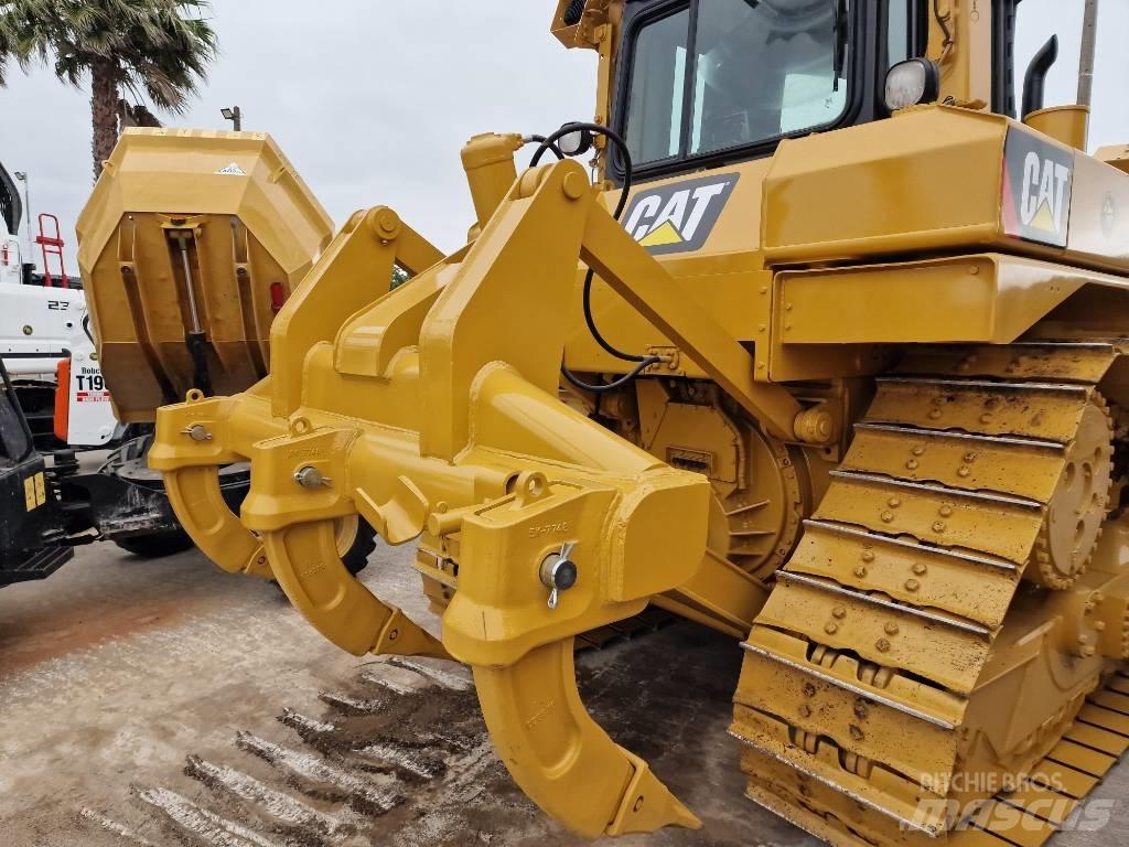 CAT D 6 T XL 履帶推土機
