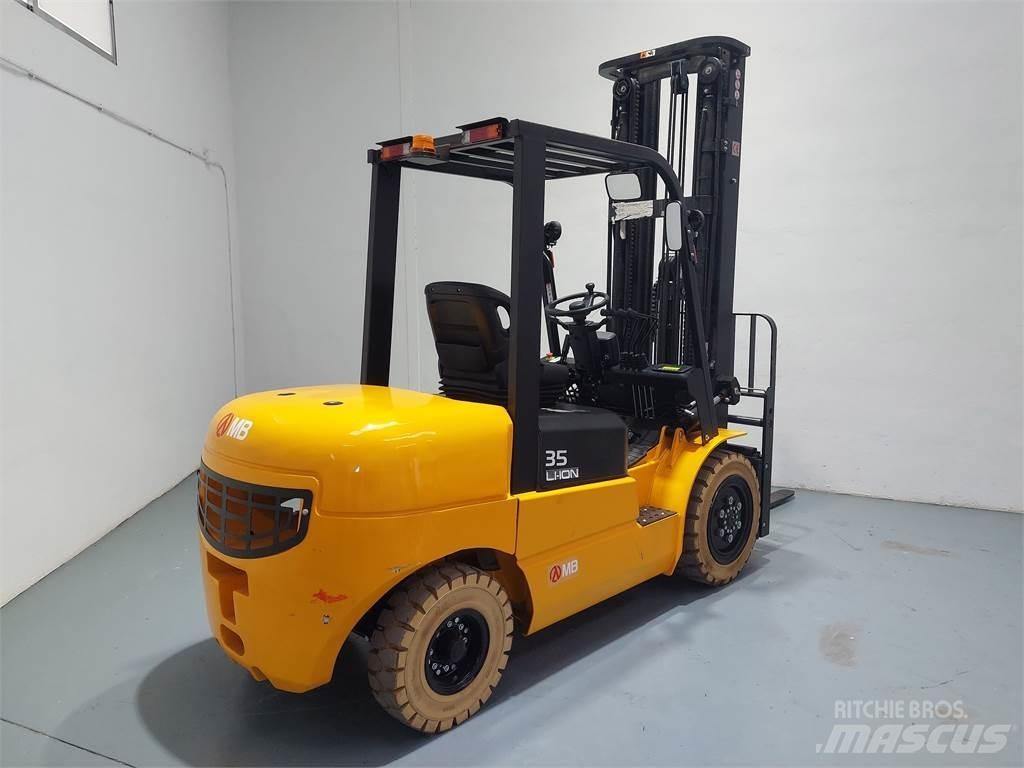  EFL352 Litio 電動堆高機