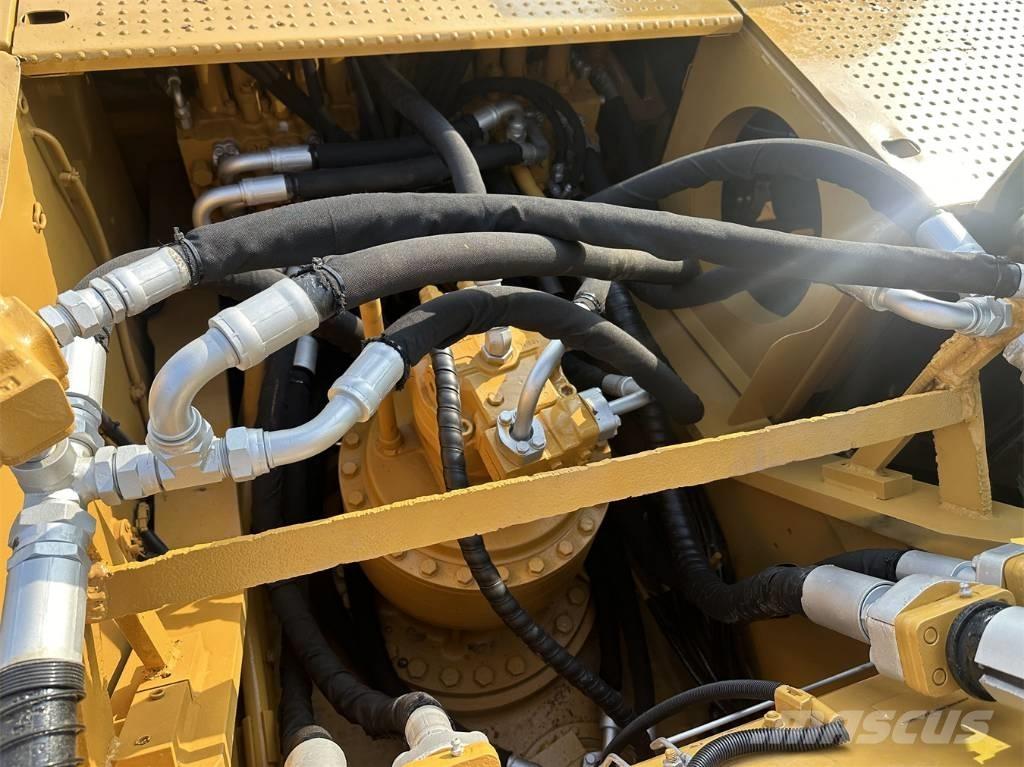 CAT 330 D 履帶式 挖土機/掘鑿機/挖掘機