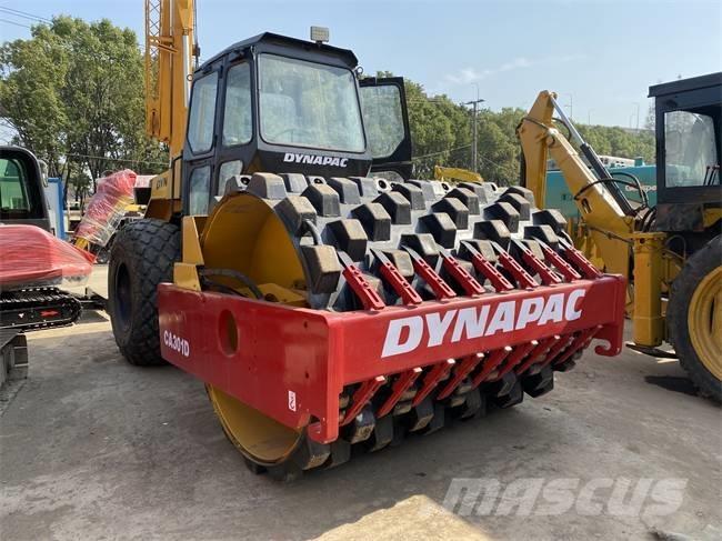 Dynapac CA 301 D 單輪滾壓機