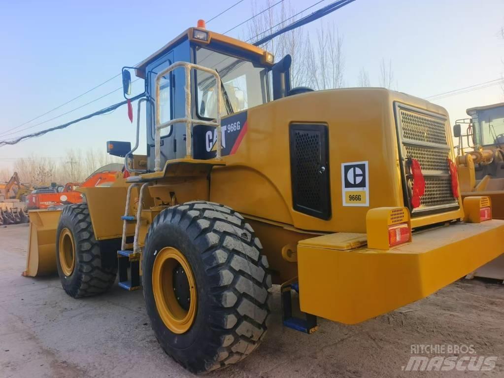 CAT 966G 輪胎式裝載機