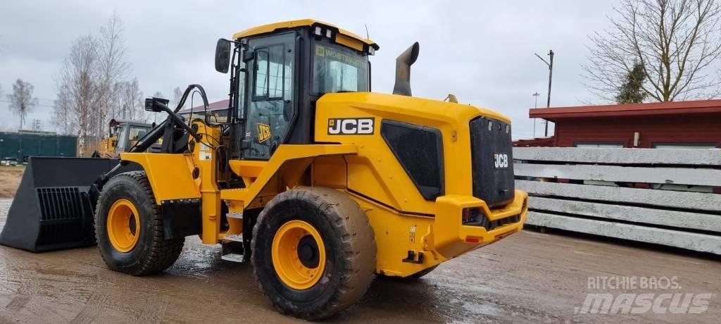 JCB 427 Agri 輪胎式裝載機