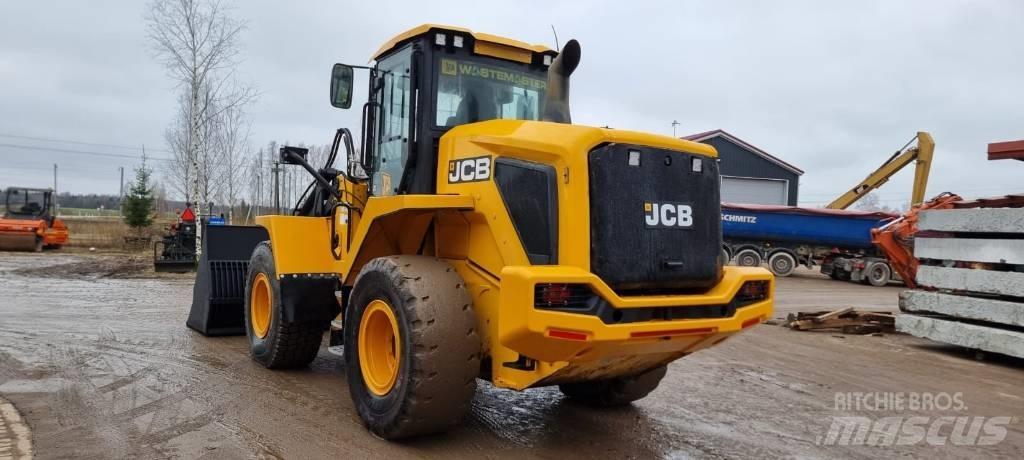 JCB 427 Agri 輪胎式裝載機
