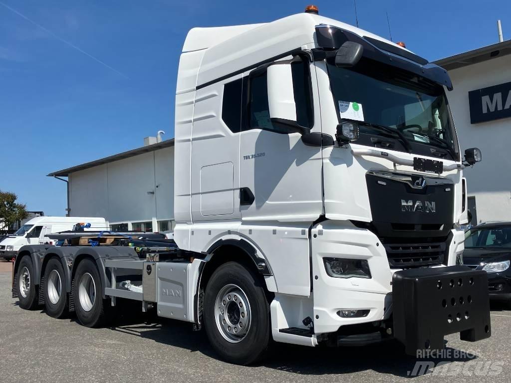 MAN TGX 35.520 吊鉤式起重車