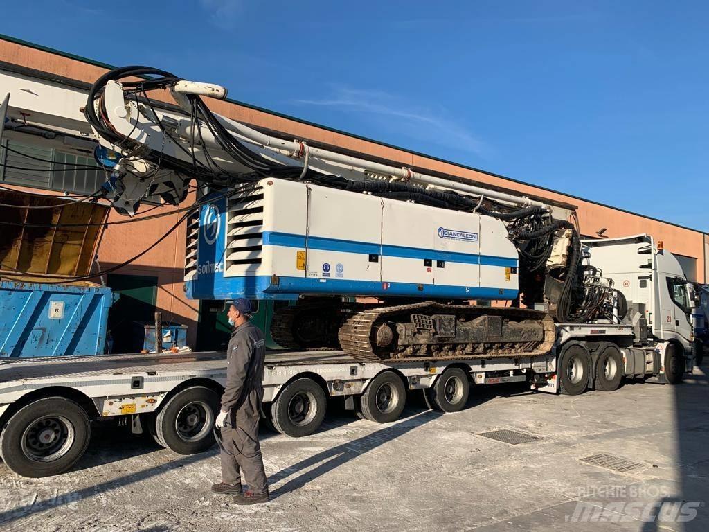 Soilmec SF65 CFA 打樁機