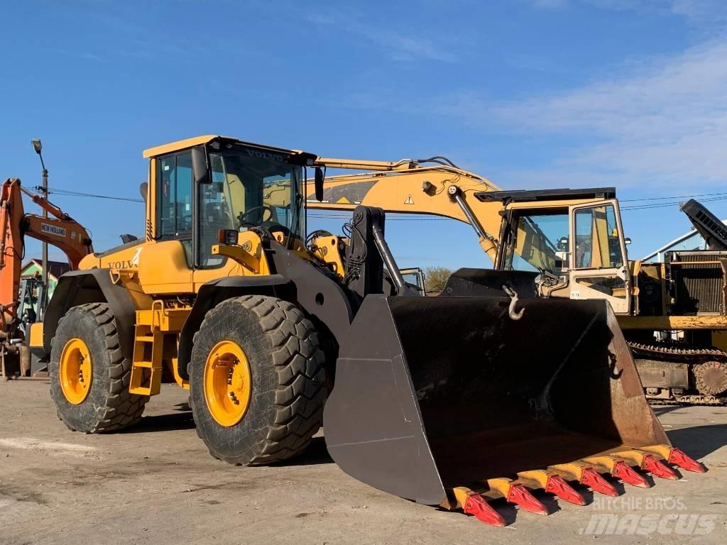 Volvo L 110 F 輪胎式裝載機