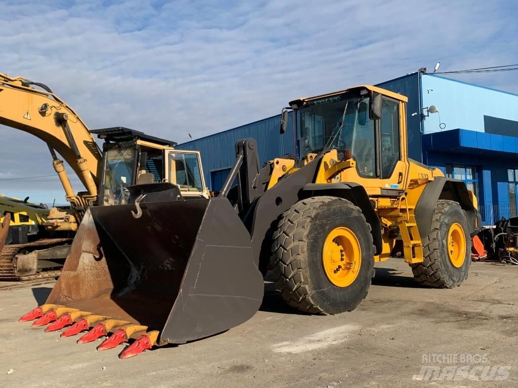 Volvo L 110 F 輪胎式裝載機