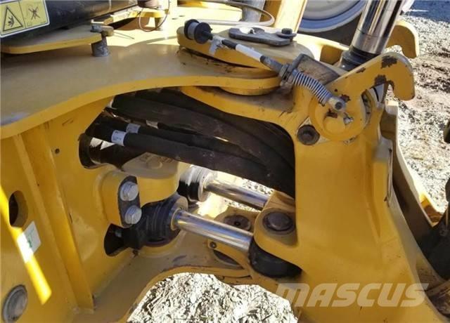 CAT 416 F 反鏟裝載機