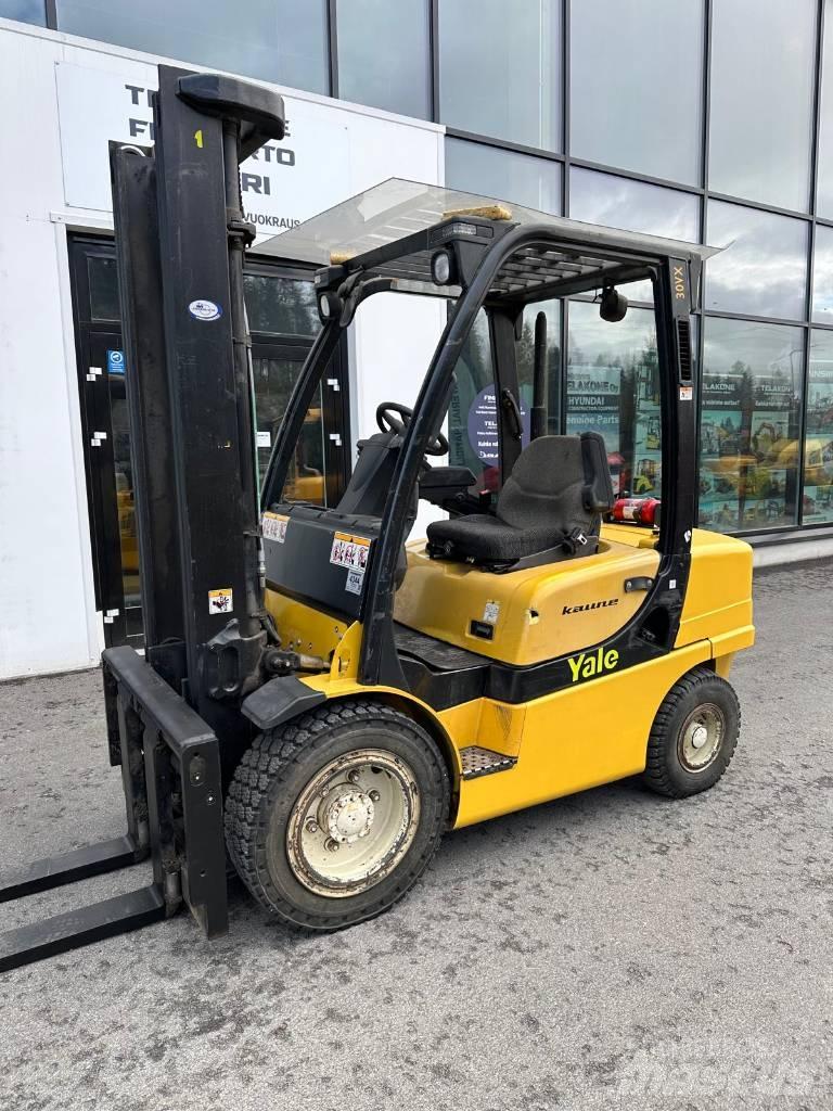 Yale GDP 30 VX 柴油卡車